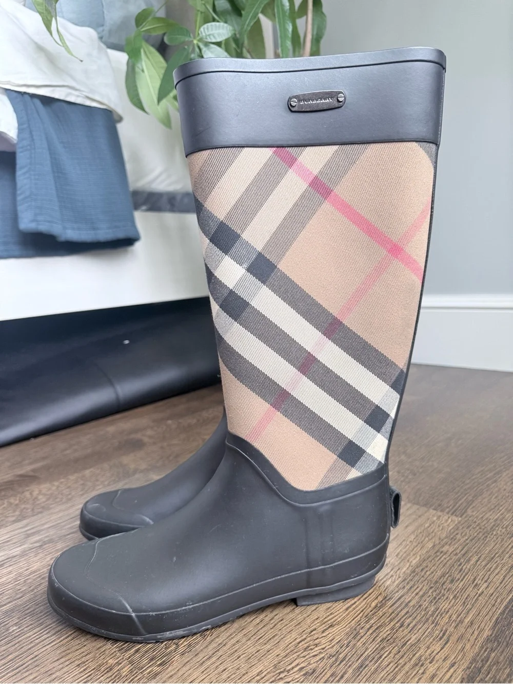 Burberry Black and Beige Plaid Women's Rain Boots